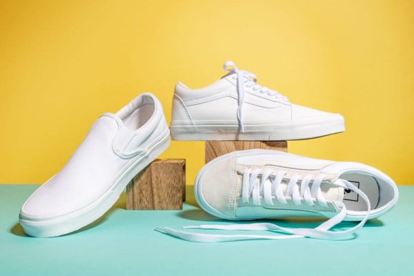 How to Clean White Canvas Shoes at Home